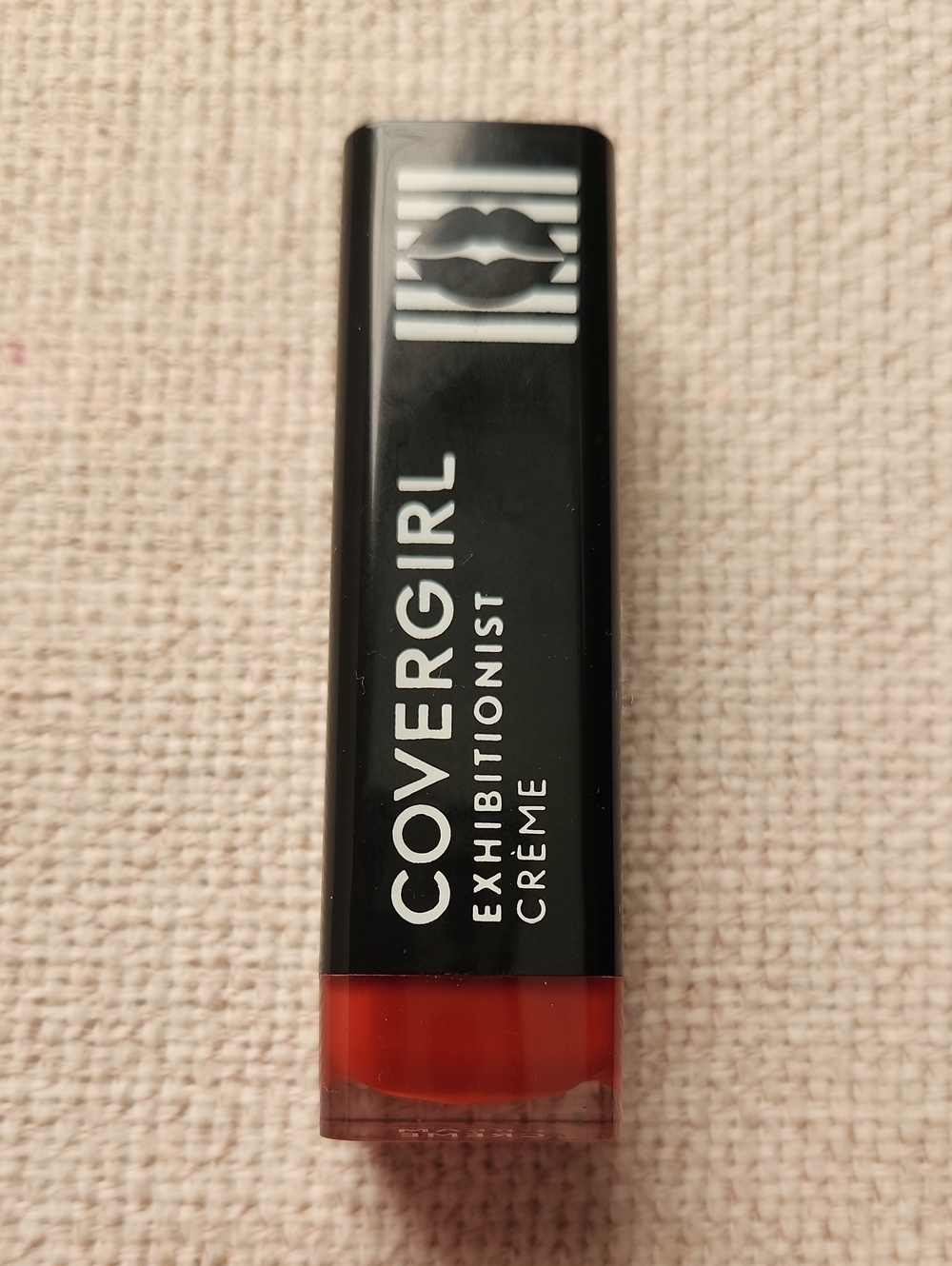 COVERGIRL Black Tube Lipstick with Red Shade # 510